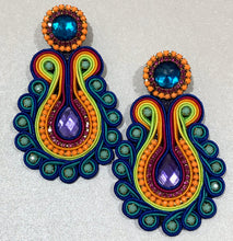 Load image into Gallery viewer, The Ceciel Lola Earrings create an eye-catching look.  Looks great wether you dress it up or just wear it with a simple t-shirt. Earrings made with ​​the intricate soutache technique embroidery. They will come in a gift box.  Handmade with so much love and care using high quality materials. Unique piece. Swarovski crystals and silk tussel. Back is 14K Gold to avoid allergies. Lightweight
